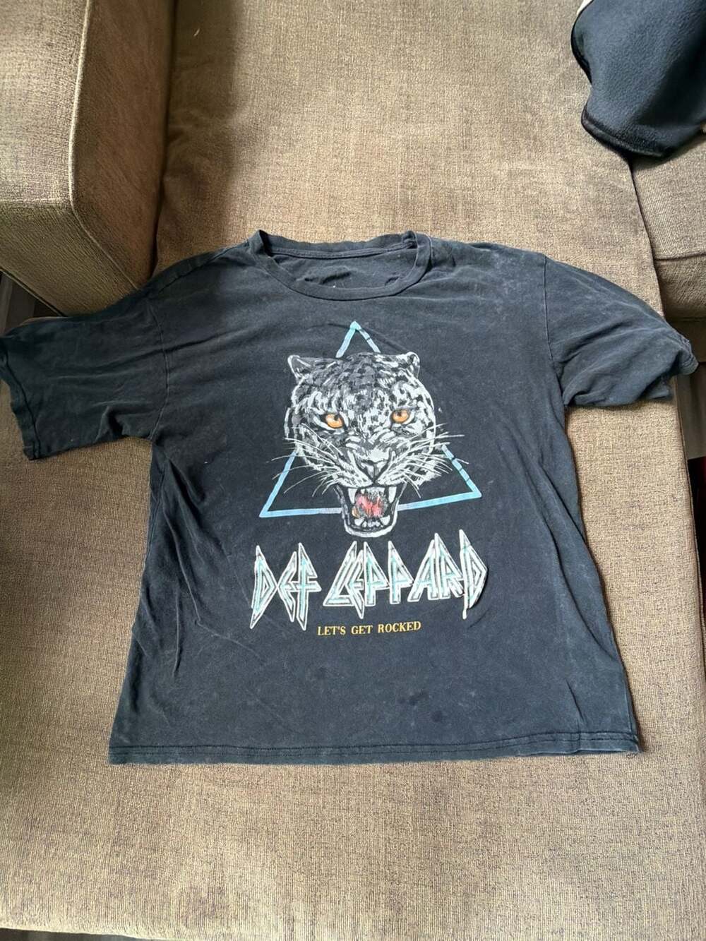 Modern 1992 Def Leppard Let's Get Rocked Tour T-Shirt